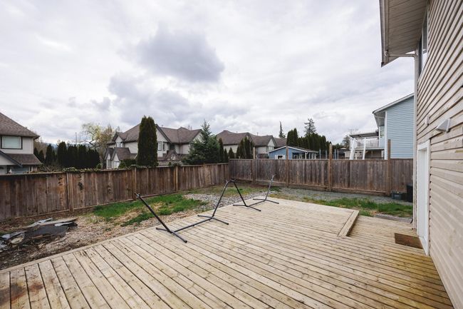 22965 Reid Avenue, House other with 4 bedrooms, 3 bathrooms and 4 parking in Maple Ridge BC | Image 37