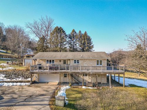 4082 Aspen Lane, La Crescent, MN, 55947 | Card Image