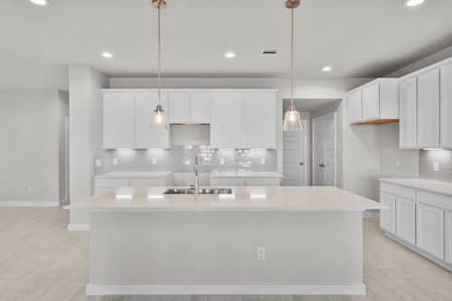 64 Shining Point Dr, Waller, TX, 77484-2401 | Card Image