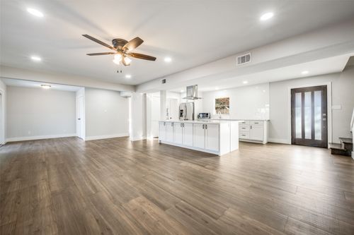 1929 N Lake Trl, Denton, TX, 76201-0601 | Card Image