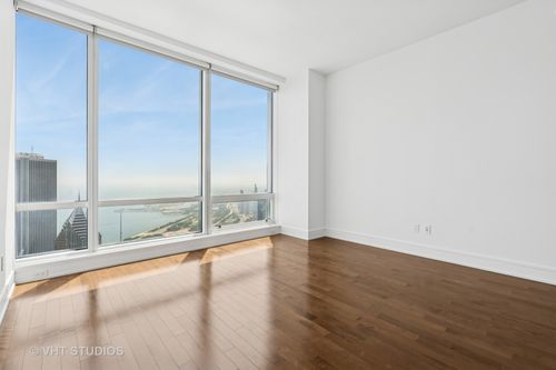 unit-83e-401 N Wabash Ave, Chicago, IL, 60611-4004 | Card Image
