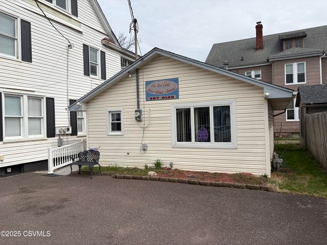 261 West St, House other with 1 bedrooms, 2 bathrooms and null parking in Bloomsburg PA | Image 11