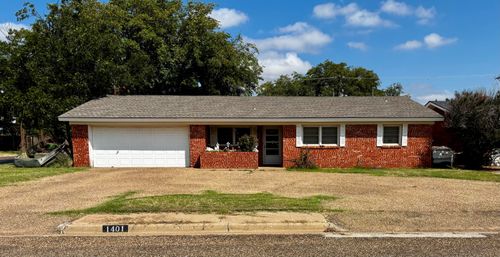 1401 E Tate St, Brownfield, TX, 79316-4809 | Card Image