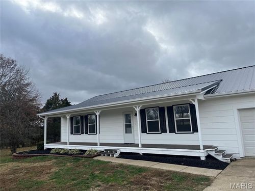 697 Linns Mill Rd, Troy, MO, 63379-4137 | Card Image