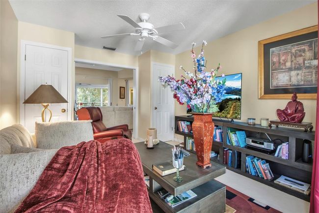 APT-9C - 6101 34 Th St W, Condo with 3 bedrooms, 2 bathrooms and null parking in BRADENTON FL | Image 27