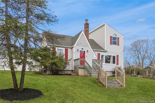 146 Swezey Ln, Middle Island, NY, 11953-1542 | Card Image