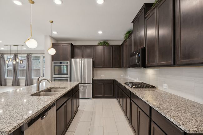 9814 Gristmill Ln, House other with 4 bedrooms, 4 bathrooms and null parking in Frisco TX | Image 6
