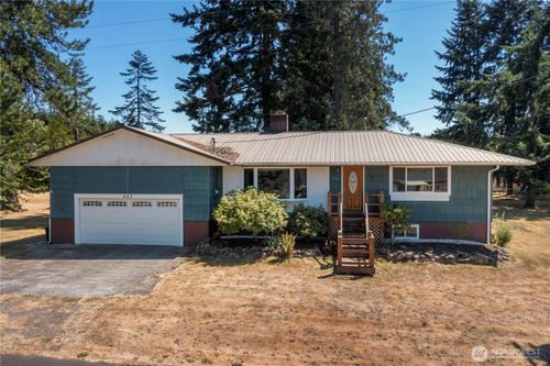 407 Omer Ave, Pe Ell, WA, 98572-7802 | Card Image