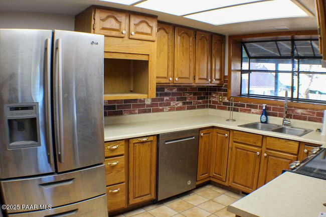 Colcord Kitchen | Image 10
