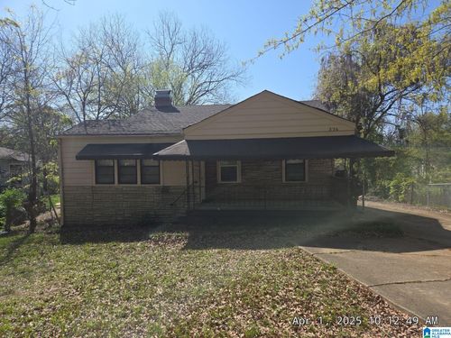 324 Woodward Rd, MIDFIELD, AL, 35228-2724 | Card Image