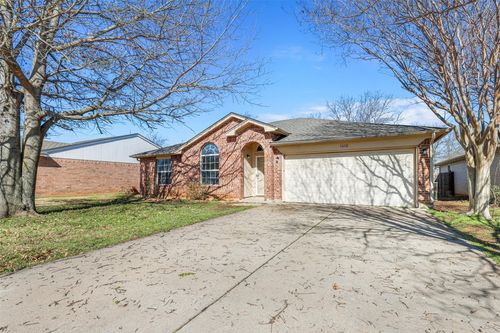 1610 Merritt Dr, Mansfield, TX, 76063-5976 | Card Image