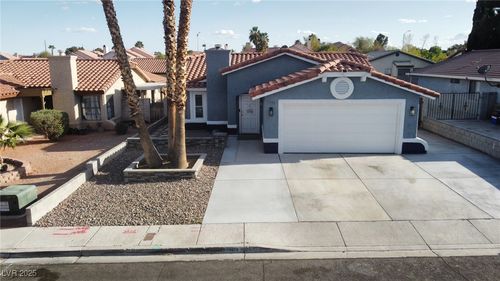 7325 Lattimore Dr, Las Vegas, NV, 89128-3212 | Card Image