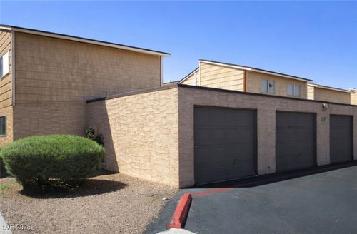 5157 Greene Ln, Las Vegas, NV, 89119-1754 | Card Image