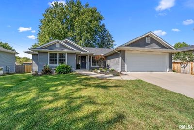 905 17 Th Street, House other with 3 bedrooms, 2 bathrooms and null parking in Port Byron IL | Image 1