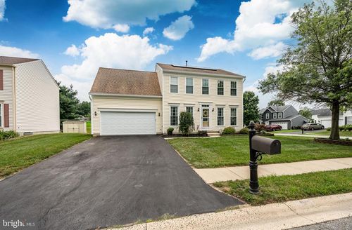 9 E Hawthorne Dr, NEWARK, DE, 19702-3965 | Card Image