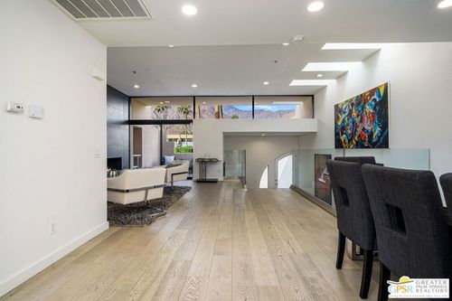 unit-513-100 E Stevens Rd, Palm Springs, CA, 92262-4445 | Card Image