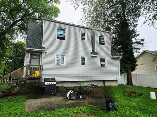 1758 Manatuck Blvd, Bay Shore, NY, 11706-1127 | Card Image