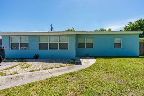 18381 Ne 21st Pl, North Miami Beach, FL, 33179-5025 | Card Image