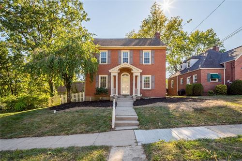 665 Donnan Ave, Washington, PA, 15301-3974 | Card Image