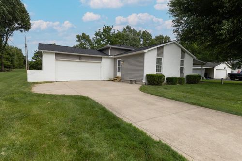 56 Arbor Lane Sw, Pataskala, OH, 43062 | Card Image
