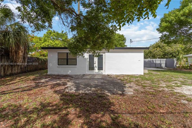 4730 Ne 15 Th Ave, House other with 2 bedrooms, 2 bathrooms and null parking in Pompano Beach FL | Image 27
