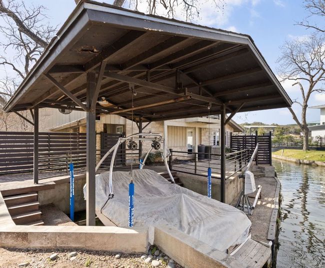 View of dock and Boat Lift | Image 25