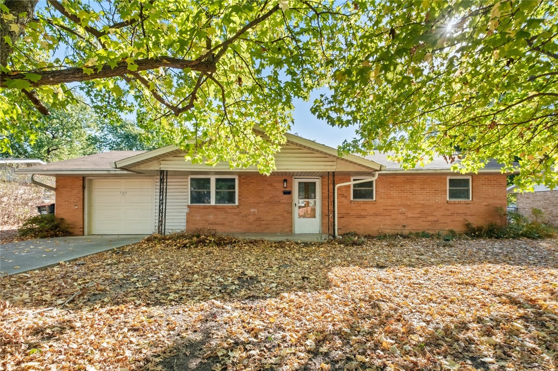 Morrison Pl, Springdale, AR 72762