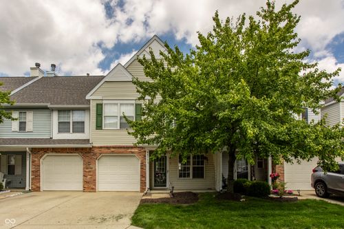 9572 Chalmers St, Fishers, IN, 46038-8588 | Card Image