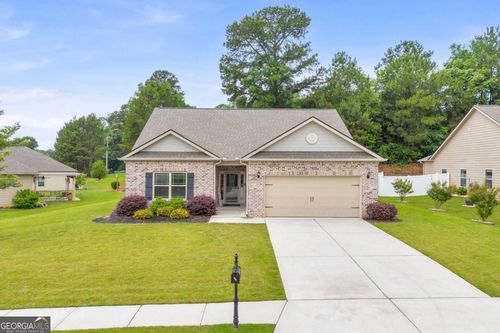817 Hidden Hollow Cir, Commerce, GA, 30529-7762 | Card Image