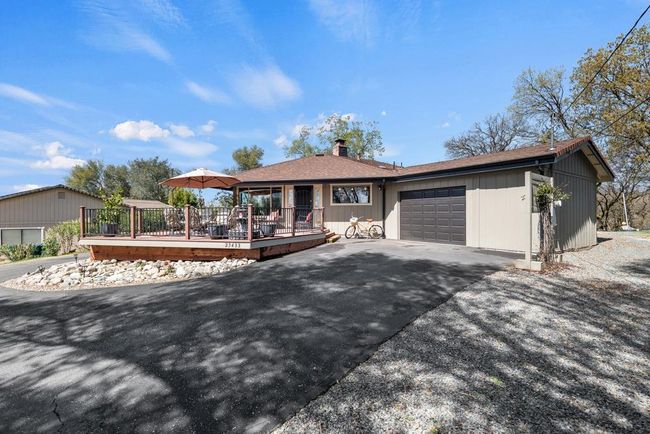 23433 Shadow Dr, House other with 3 bedrooms, 2 bathrooms and null parking in Auburn CA | Image 5