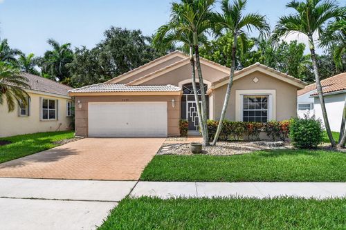 9840 Arbor View Dr S, Boynton Beach, FL, 33437-5932 | Card Image