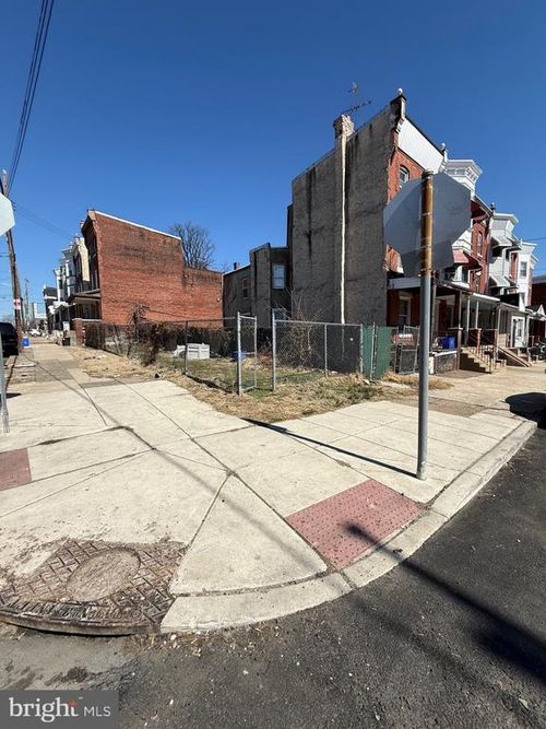 6153 Callowhill St, Philadelphia, PA, 19151-4321 | Card Image