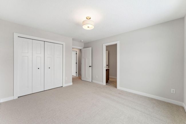 Second level bedroom | Image 22