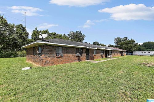 2104 S Park Dr Sw, BIRMINGHAM, AL, 35211-3079 | Card Image