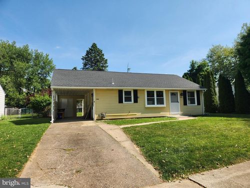4085 Seneca Ave, Camp Hill, PA, 17011-6748 | Card Image