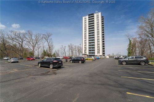 apt-404-1800 Roundhill Rd, Charleston, WV, 25314-1553 | Card Image