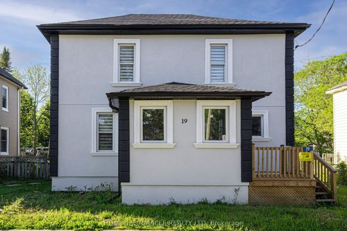 19 Gilbert St, Lansdowne, ON, K0E1L0 | Card Image