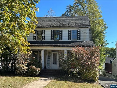 30 Walnut Ave, Millburn, NJ, 07041-1512 | Card Image