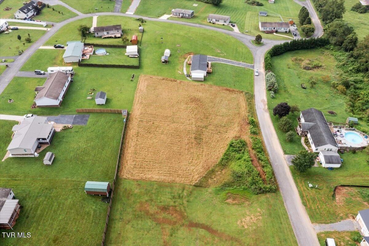 Land in Church Hill 4