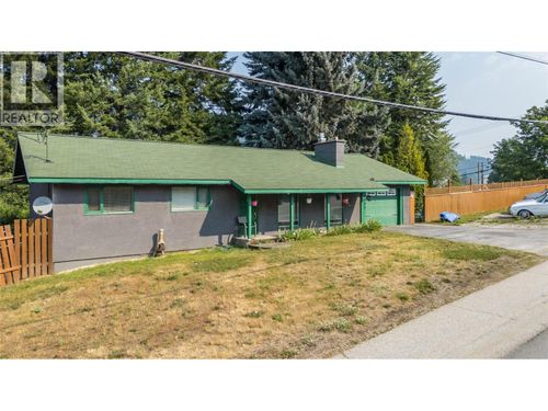 1895 Columbia Gardens Rd, Fruitvale, BC, V0G1L1 | Card Image