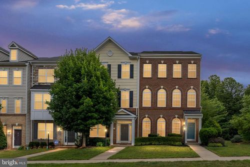 9113 Jefferson Ct, MANASSAS PARK, VA, 20111-7043 | Card Image