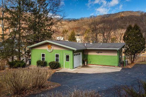 N1963 Wedgewood Drive, Shelby, WI, 54601 | Card Image