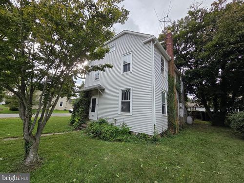 320 Washington St, DELAWARE CITY, DE, 19706-7795 | Card Image