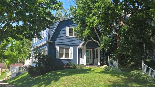 6230 W Wisconsin Ave, Wauwatosa, WI, 53213-4110 | Card Image
