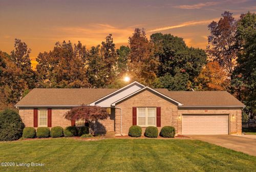 209 Jasper Ln, Mt Washington, KY, 40047-6146 | Card Image
