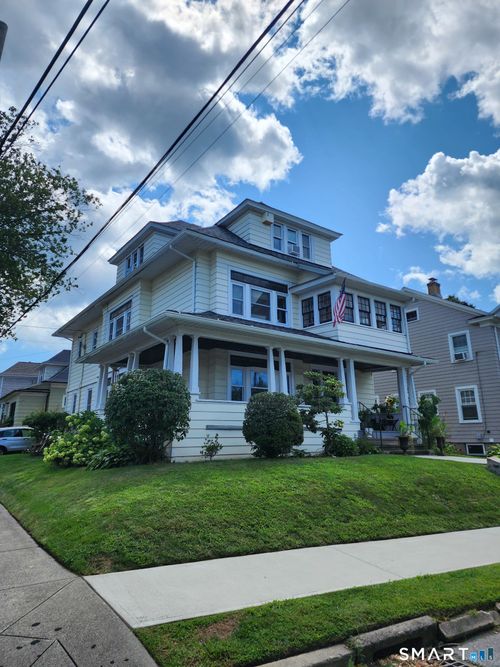 99 Gilman St, Bridgeport, CT, 06605-3314 | Card Image