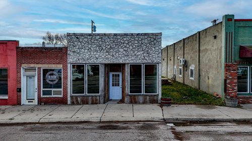 317 Main St Sw, Ronan, MT, 59864-2708 | Card Image