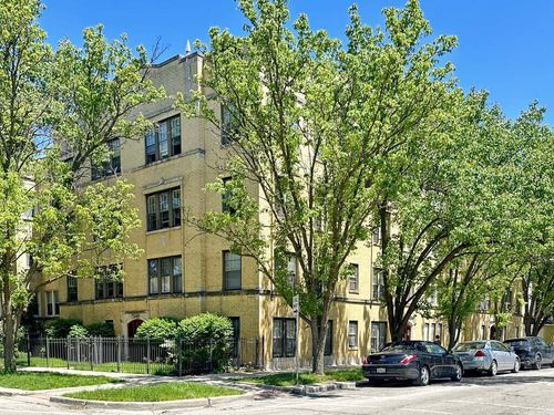 3-2856 W Cullom Ave, Chicago, IL, 60618-2396 | Card Image