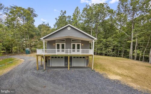172 Martins Farm Rd, FRONT ROYAL, VA, 22630-2760 | Card Image
