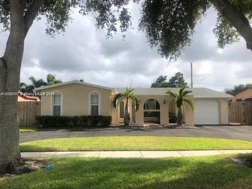 9200 Sw 54th St, Cooper City, FL, 33328-5806 | Card Image
